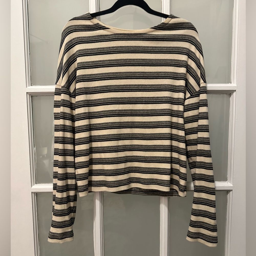 ALLSAINTS black / white stripe sweater (size S)